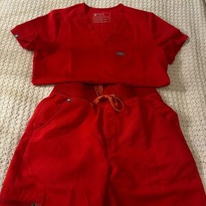 FIGS RED Catarina Top XS | Joggers S